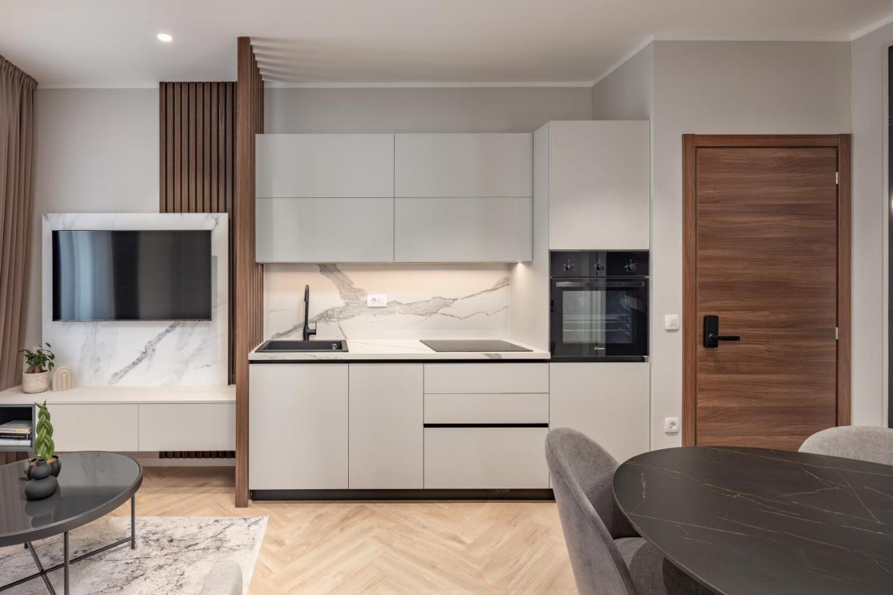 Upper Premium Apartments Rijeka Exterior photo