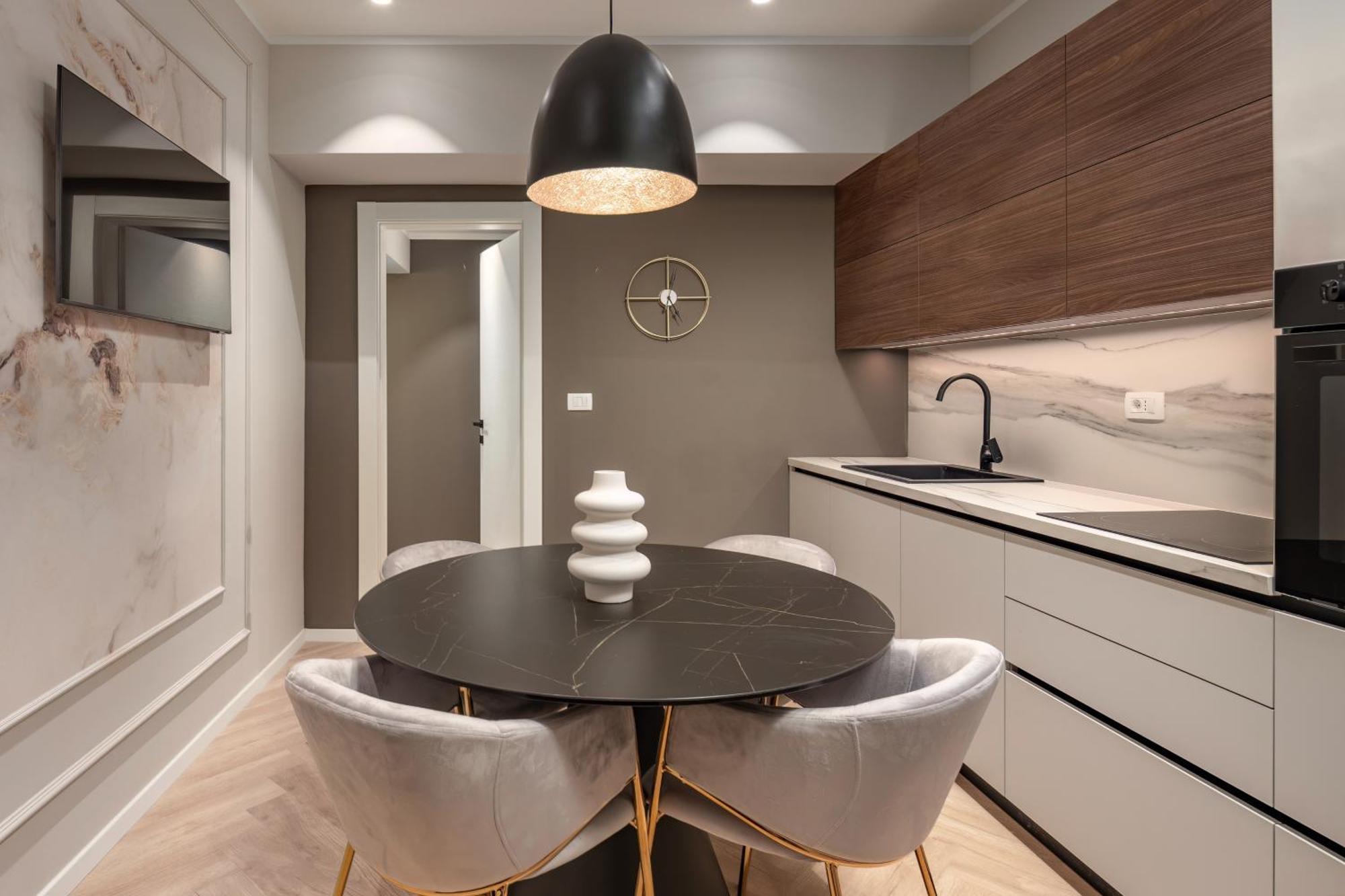 Upper Premium Apartments Rijeka Exterior photo