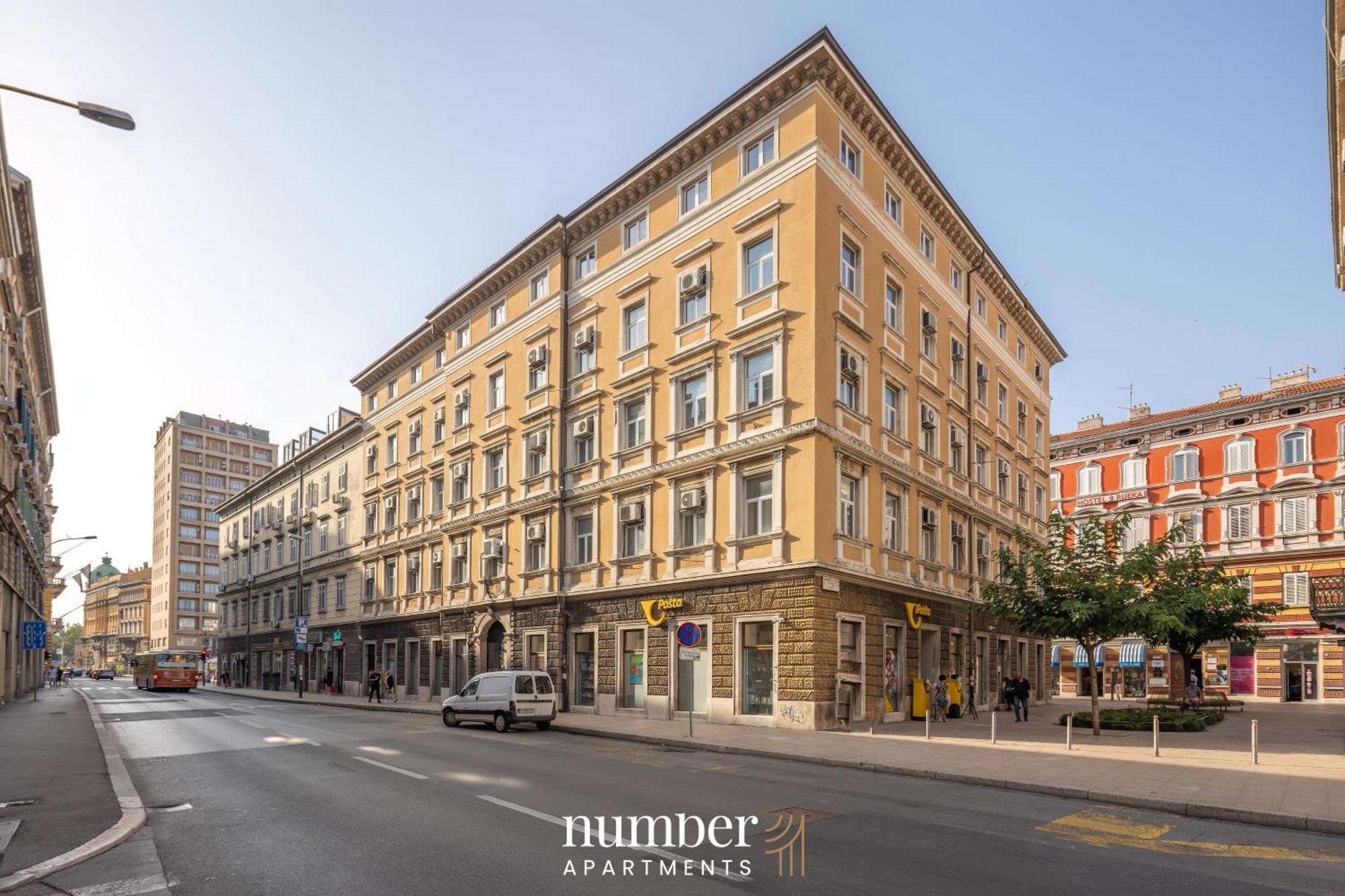Upper Premium Apartments Rijeka Exterior photo
